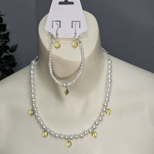 Elegant Faux Pearl and Yellow Crystal Jewelry Set